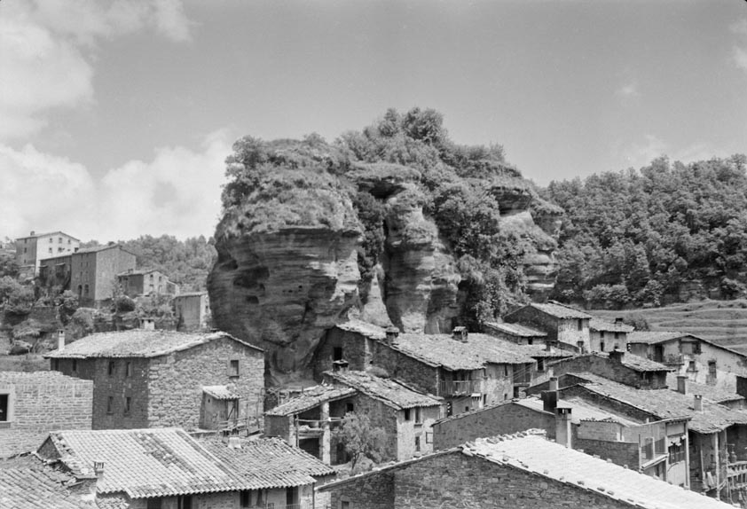 Rupit. Castell i detalls de la localitat